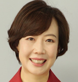 June-Yi  Lee